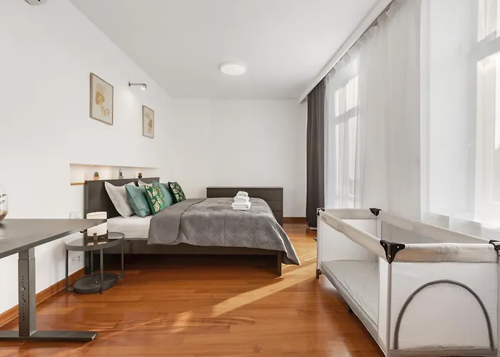 Skyline 127m With Terrace - Castle View