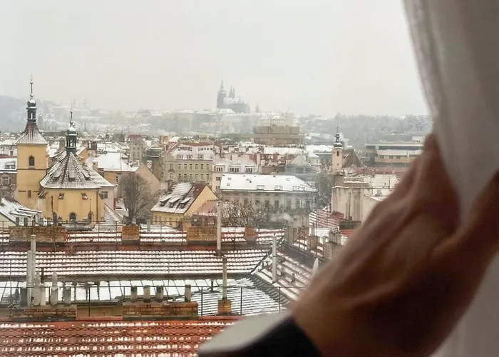 Skyline 127m With Terrace - Castle View Апартаменты