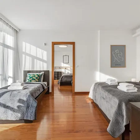 Apartmán Skyline 127m With Terrace - Castle View *
