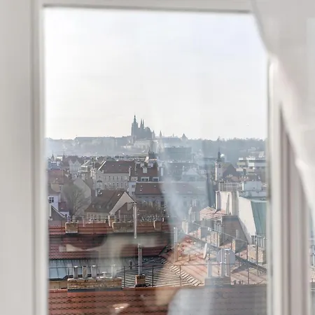 Skyline 127m With Terrace - Castle View