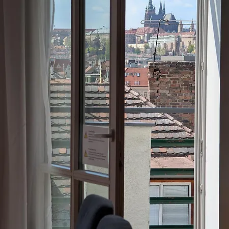 Skyline 127m With Terrace - Castle View Apartmán Praha