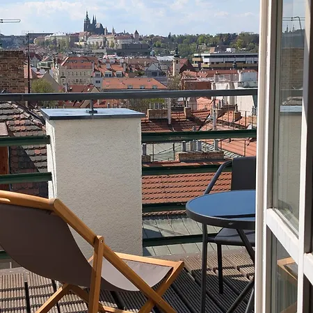 Apartmán Skyline 127m With Terrace - Castle View Praha